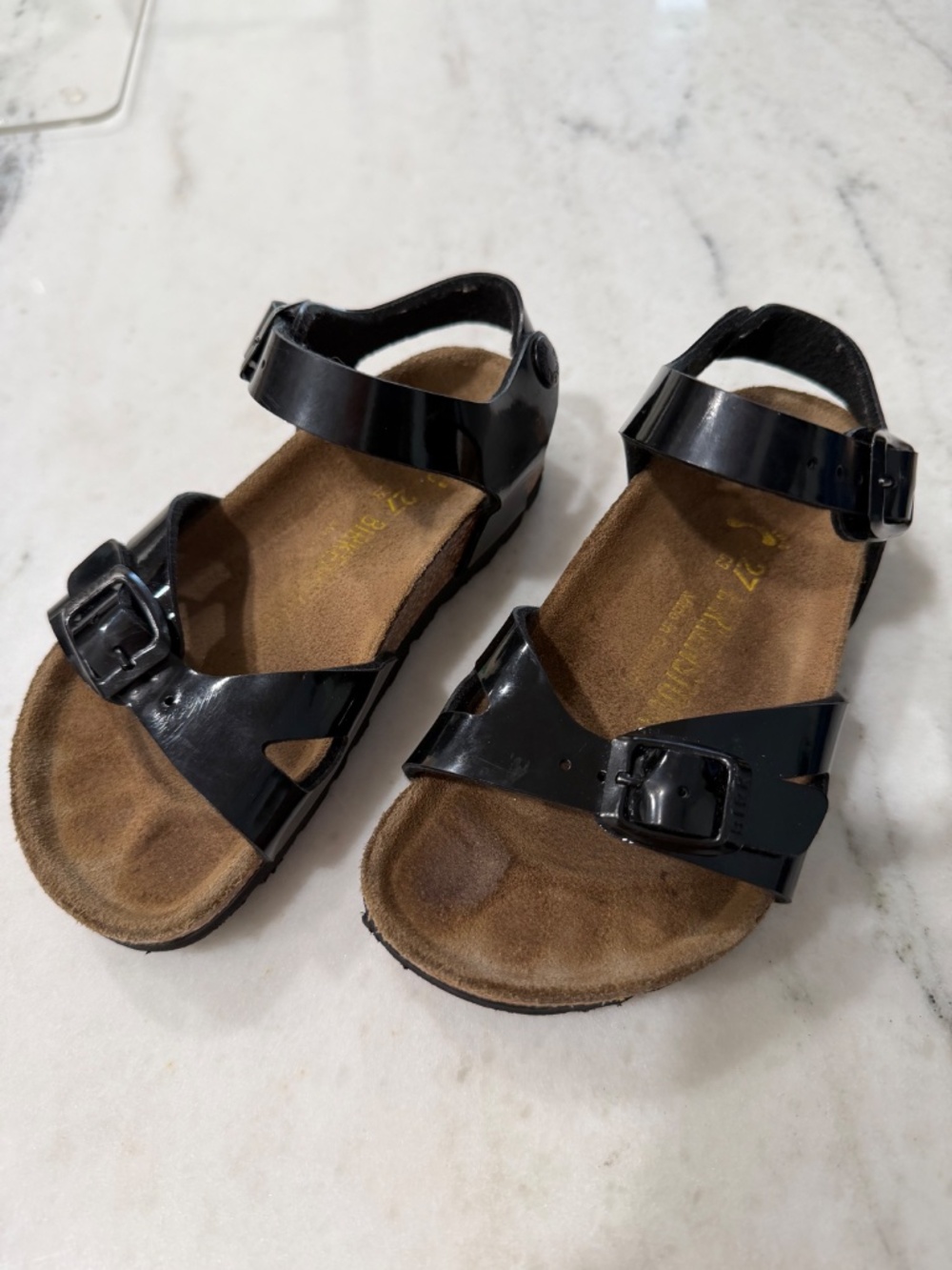 Classic vintage Birkenstock Rio s27 sandals, glossy patent black w/ankle strap